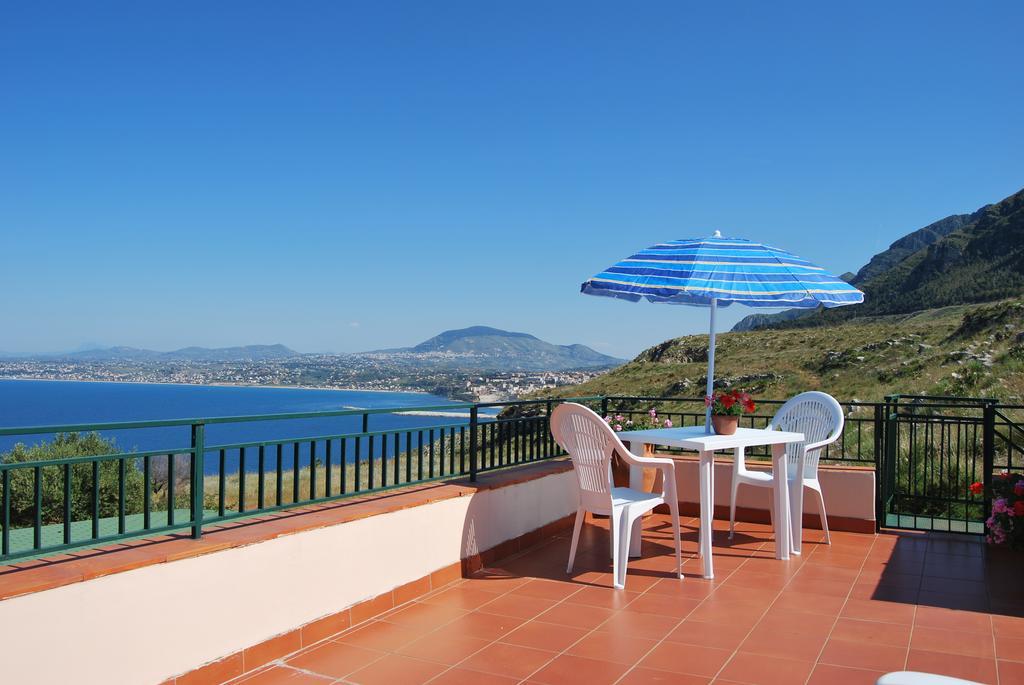 Casa Vacanze La Terrazza Sul Golfo Castellammare del Golfo Εξωτερικό φωτογραφία