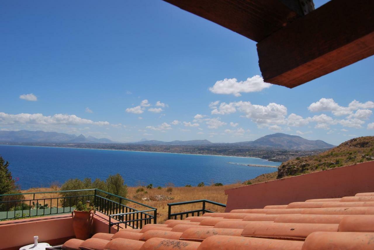 Casa Vacanze La Terrazza Sul Golfo Castellammare del Golfo Εξωτερικό φωτογραφία