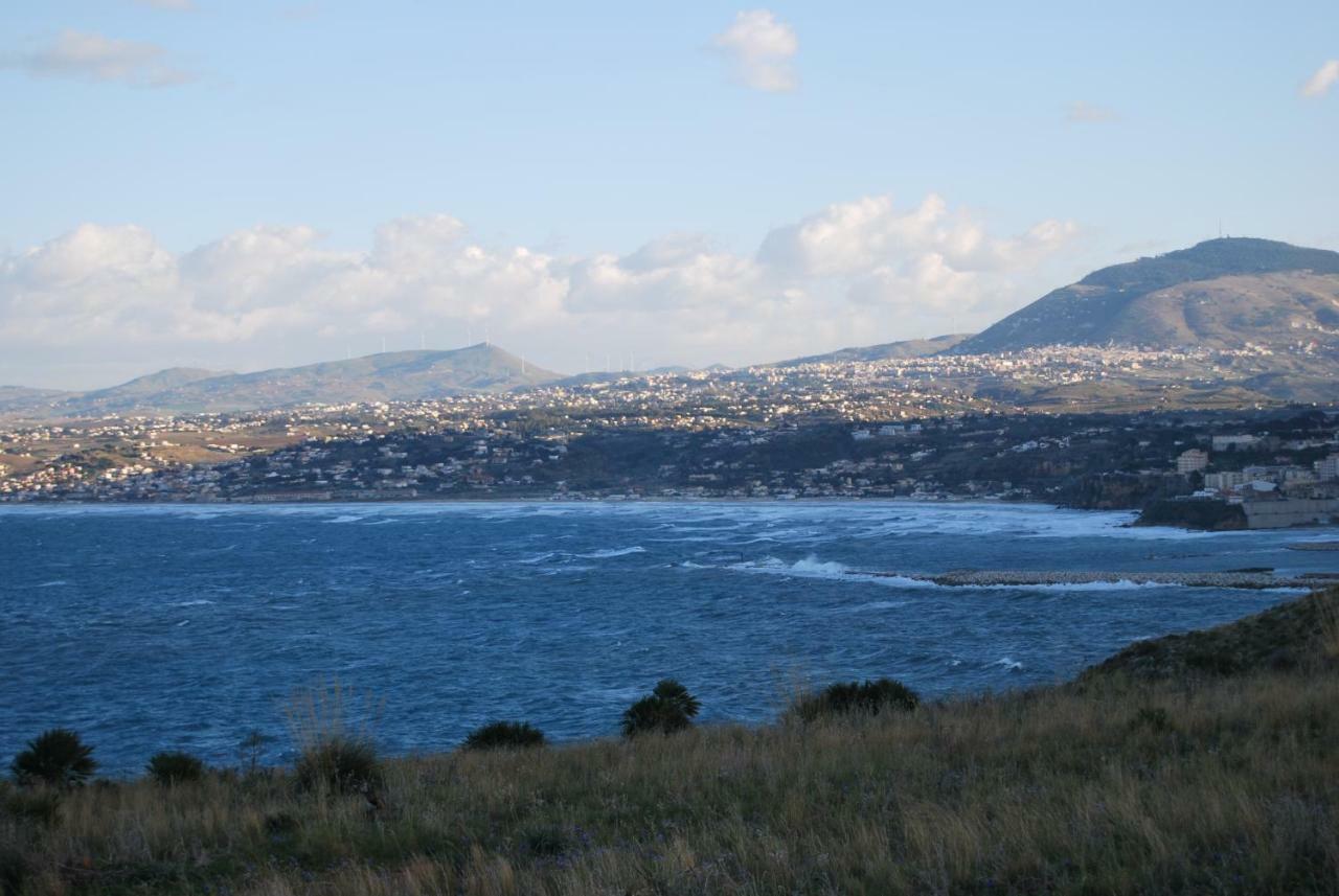 Casa Vacanze La Terrazza Sul Golfo Castellammare del Golfo Εξωτερικό φωτογραφία